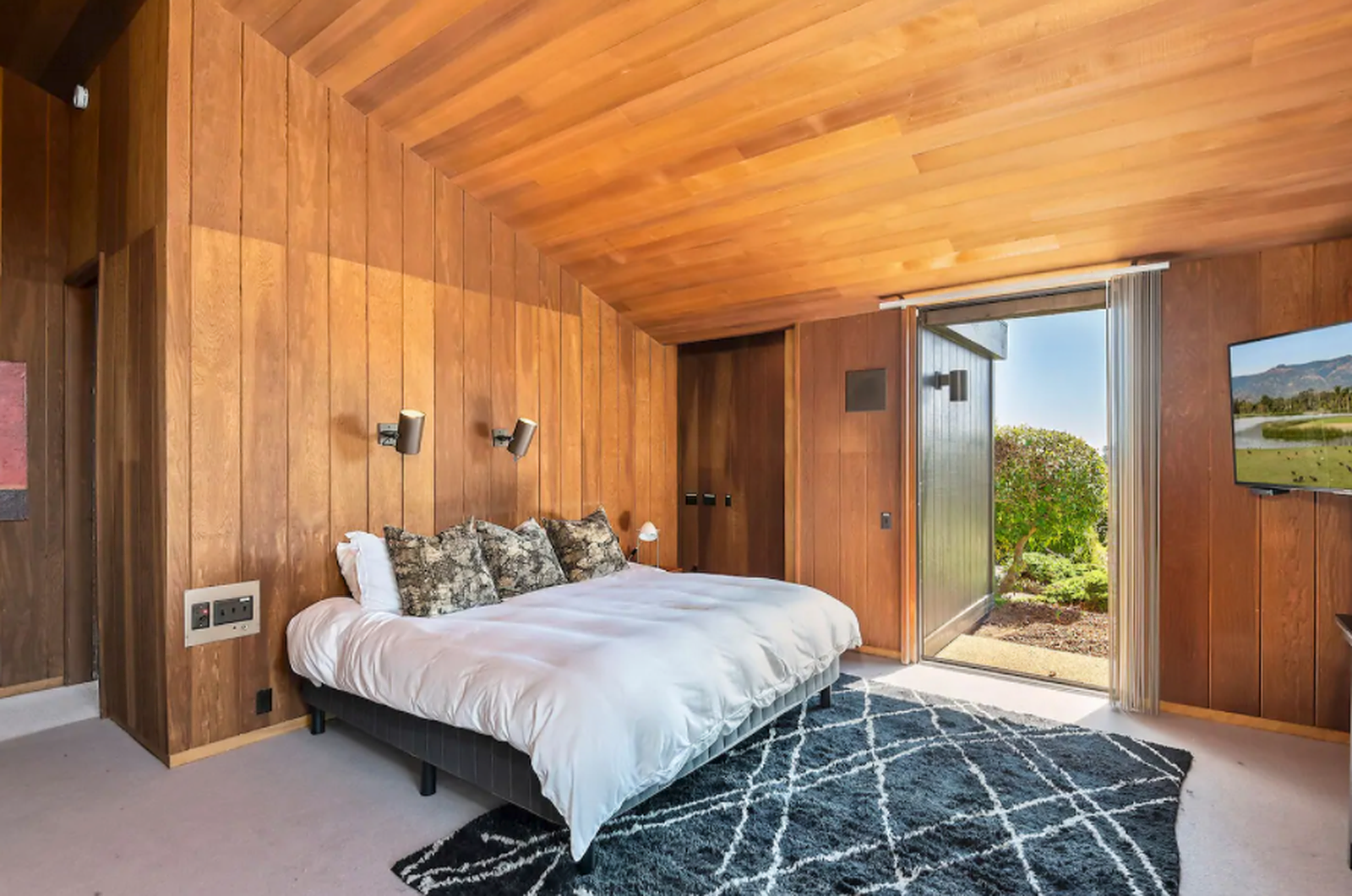 Laguna Home - Image 17